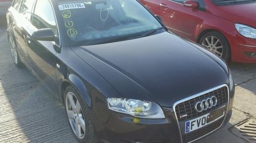 Dezmembrez Audi A4 8ED 2.0tdi