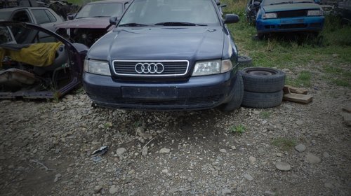 Dezmembrez Audi A4 an 1997 1,6 Benzina