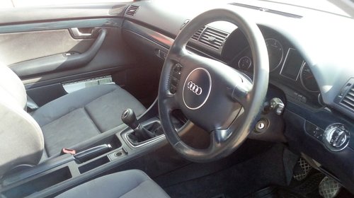 Dezmembrez Audi A4 an 2003