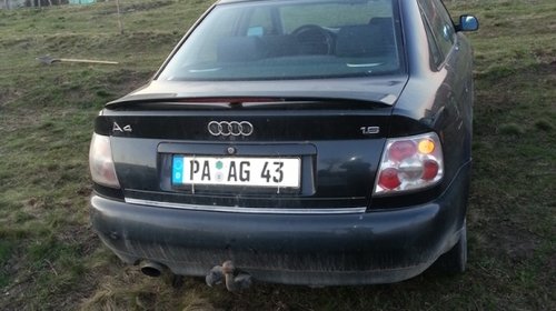 Dezmembrez Audi A4 B5 1.6 ADP 1996
