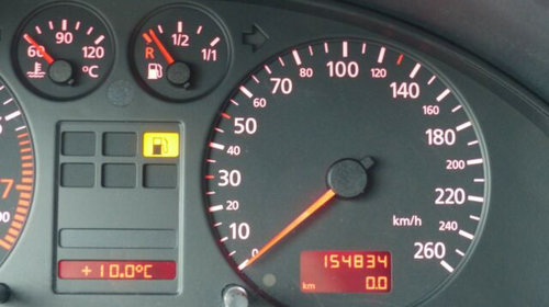Dezmembrez audi a4 b5 1.6 benzina 101 cp 74 kw ADP limuzina facelift fabr 1999 - 2001