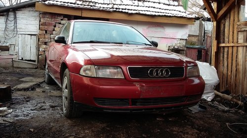 Dezmembrez audi a4 b5 1.6 benzina