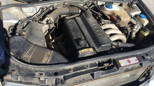 Dezmembrez Audi A4 B5 1.6 benzina