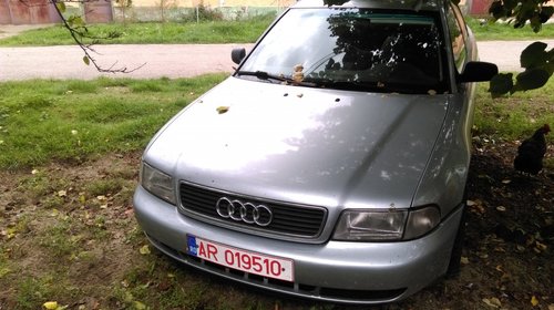 Dezmembrez audi a4 b5 1.9 tdi an '96 (AHU)