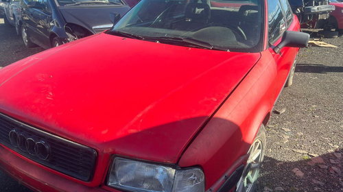 Dezmembrez Audi A4 B5 1994 BERLINA 1.9 TDI