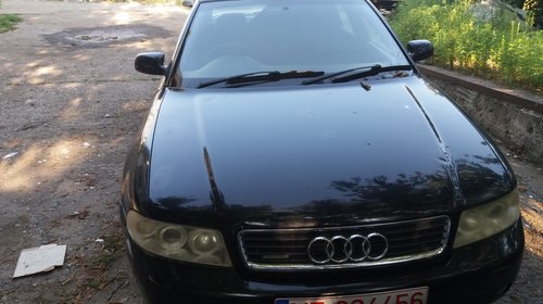 Dezmembrez audi A4 b5 motor 1,9 AFN