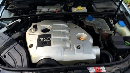 Dezmembrez Audi A4 B6 1.9 TDI 130 cp