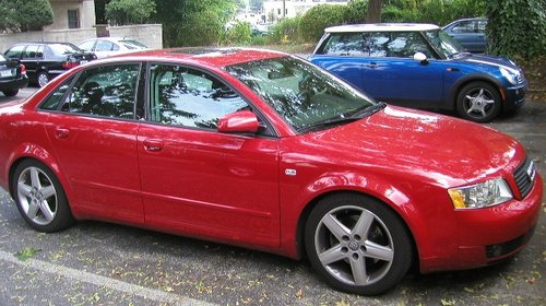 Dezmembrez Audi A4 B6 1.9 TDI 131 Cp