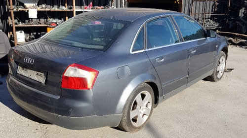 Dezmembrez Audi A4 B6 1.9 TDI AVF 2002