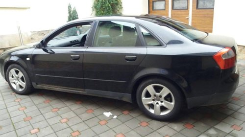 Dezmembrez audi a4 b6 1.9 tdi awx 5+1T 2003 berlina