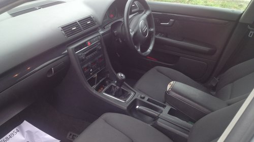 Dezmembrez audi a4 b6 1.9 tdi