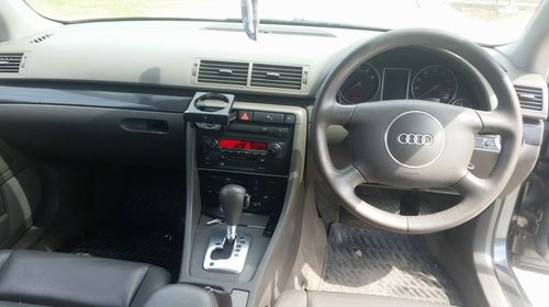 Dezmembrez Audi A4 B6 , 2.0 benzina