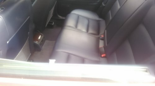 Dezmembrez Audi A4 B6 2.5 TDI AYM 155cp interior individual, xenon , senzori