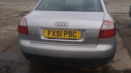 Dezmembrez Audi A4 B6 2001 BERLINA 1.9 TDI