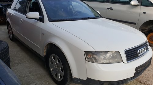 Dezmembrez Audi A4 B6 2003 1.9 tdi AVF 131cp