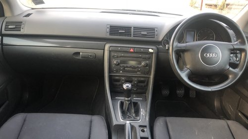 Dezmembrez Audi A4 B6 2003 Berlina 1.9 tdi