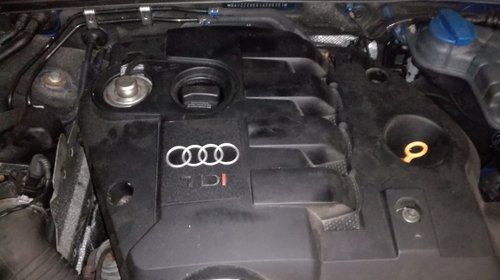 Dezmembrez Audi A4 B6 2004 break 1.9 tdi