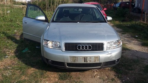 Dezmembrez audi a4 b6 berlina 1.9 tdi awx 131 cai