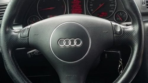Dezmembrez Audi A4 b6 Break Volan stanga