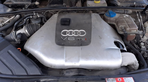 Dezmembrez Audi A4 B6, motor 2.5 Diesel