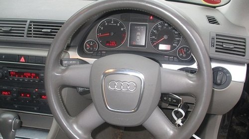 Dezmembrez Audi A4 B7 1.8 i Turbo 2006 cutie automata