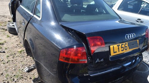 Dezmembrez Audi A4 B7 2005 2.0 TDI Motor BRE