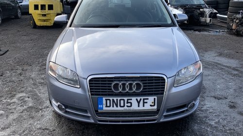 Dezmembrez Audi A4 B7 2005 Berlina 2.0TDI BLB