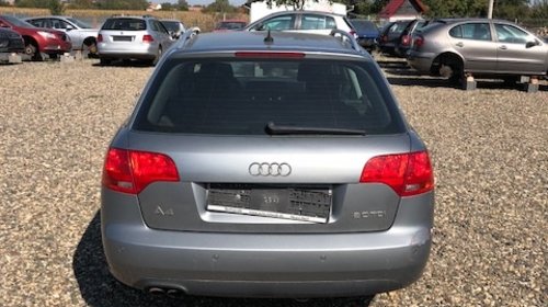 Dezmembrez Audi A4 B7 gri, 2,0tdi tip Bpw, an 2007