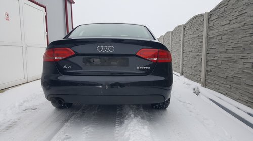 Dezmembrez AUDI A4 B8 2.0 CAG