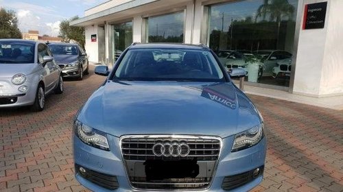 Dezmembrez Audi A4 B8 2010 break 2.0