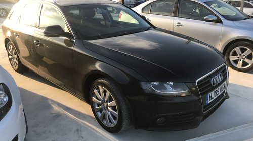 Dezmembrez audi A4 b8 2010