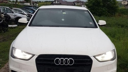 Dezmembrez Audi A4 B8 2012 BERLINA 2.0