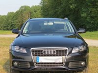 Dezmembrez Audi A4 B8 din 2010 avant 2.0 TDI