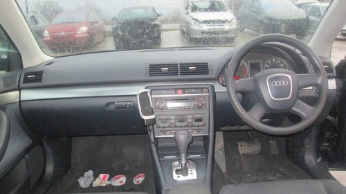 Dezmembrez audi a4 berlina 2.0 tdi dsg din 2006