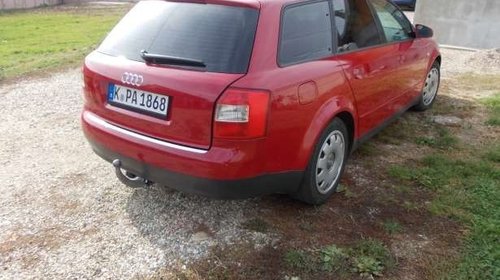 dezmembrez audi a4 combi 2.5 tdi quattro automat 180 cai