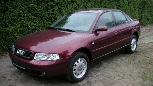 DEZMEMBREZ AUDI A4