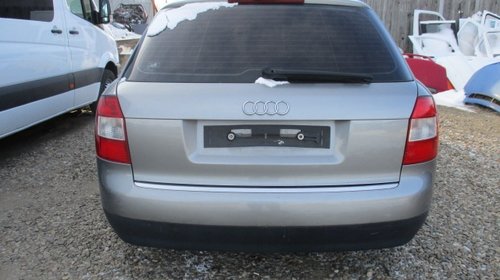 Dezmembrez audi a4