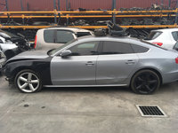 Dezmembrez Audi A5 2010 berlina 2,0 tdi