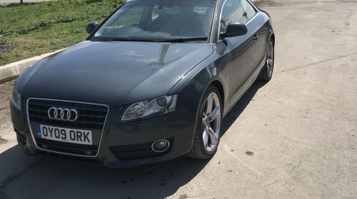 Dezmembrez Audi A5 2010 sport 2.7