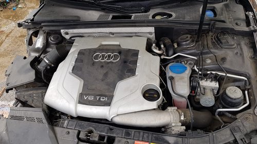 Dezmembrez Audi A5, model 2010