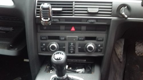 Dezmembrez AUDI A6 2.0 BLB