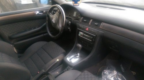 Dezmembrez Audi A6 2 5 150cp An2000