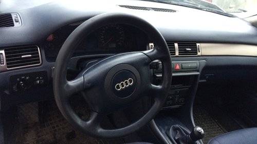 Dezmembrez audi a6 2.5 tdi 150 cp