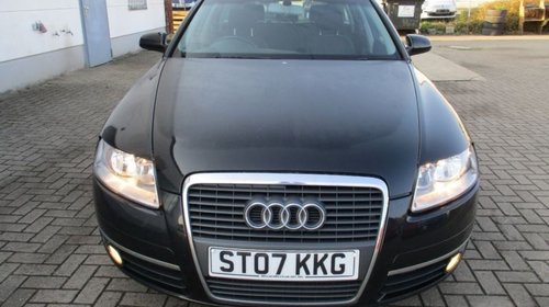 Dezmembrez Audi A6 4F C6 2006 combi 2,0