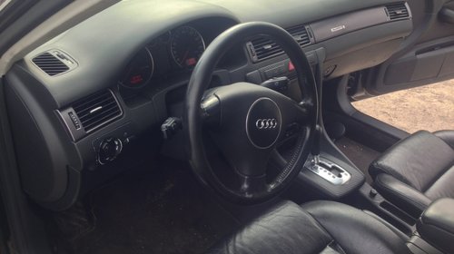 Dezmembrez Audi A6 Avant 2.5 TDI Quattro C5 2004