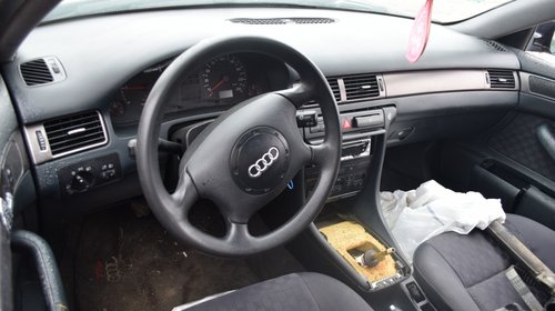 Dezmembrez Audi A6 Breack an 2000