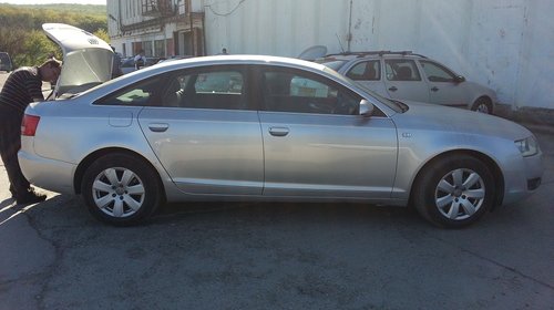 Dezmembrez Audi A6 C6 3.0 tdi quattro, an 2005