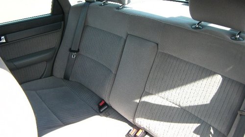 Dezmembrez Audi A6 din 1997, 1.9 tdi