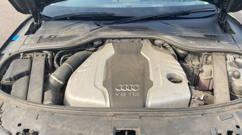 Dezmembrez Audi A8 3.0 TDI CDTA 250 cai putere Audi A8 din 2012