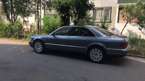 Dezmembrez Audi A8 3.3 tdi V8 din 2001